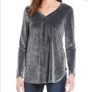 Westbound Velour Long Sleeve V-Neck Tunic.